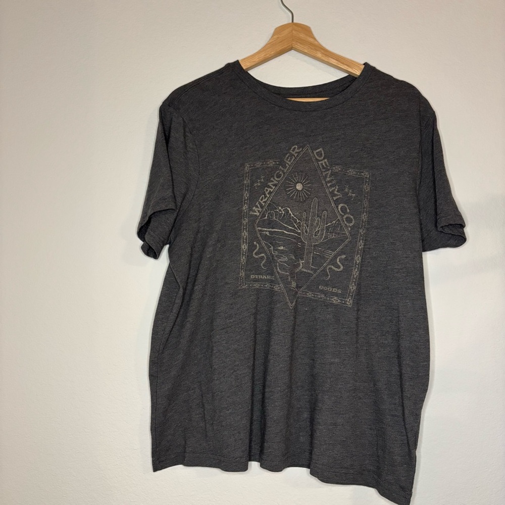 Wranglers Women’s Desert Cactus Graphic Tee- Charcoal Gray - Size XL